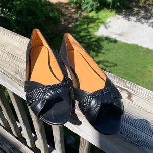Sézane size 39 (US 8) black open toe ballet flats.